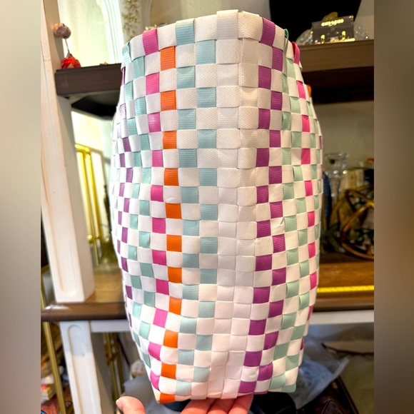 Kate Spade New York Multicolored Woven Limited Edition Tote EUC Approx. 17”x13” - Picture 7 of 15